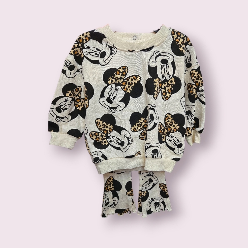 NWT 6-9 Month Minnie Mouse 2 Piece Outfit